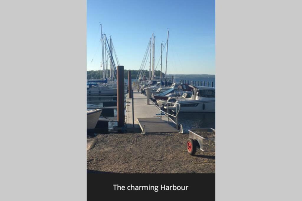 Charmerende Byhus I Praesto Centrum Luaran gambar