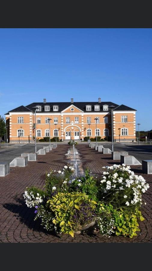 Charmerende Byhus I Praesto Centrum Luaran gambar